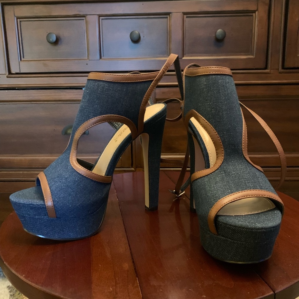 Brand new never used Jean strap heels size 6